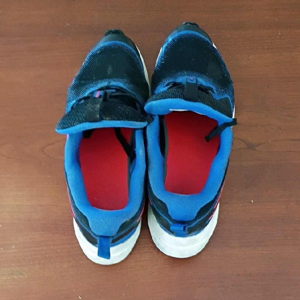 Nike Kids Black and Blue Sneakers